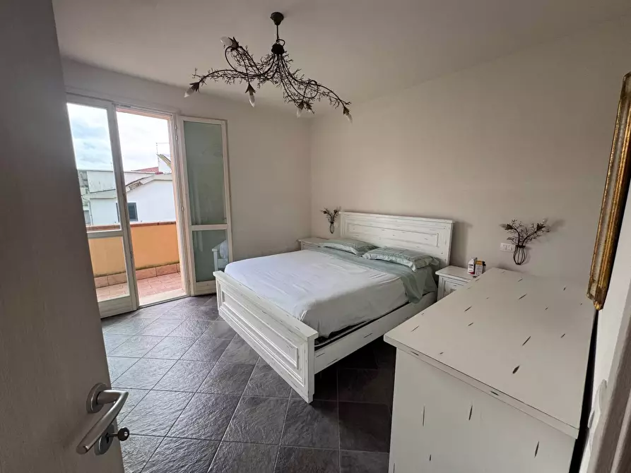 Immagine 22 di Villa in vendita  in VIA FRANCESCA SUD 520 a Montopoli In Val D'arno