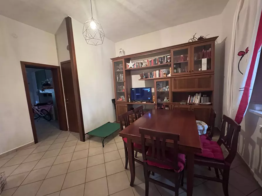 Immagine 3 di Appartamento in vendita  in VIA TOSCO ROMAGNOLA EST 347 a Pontedera