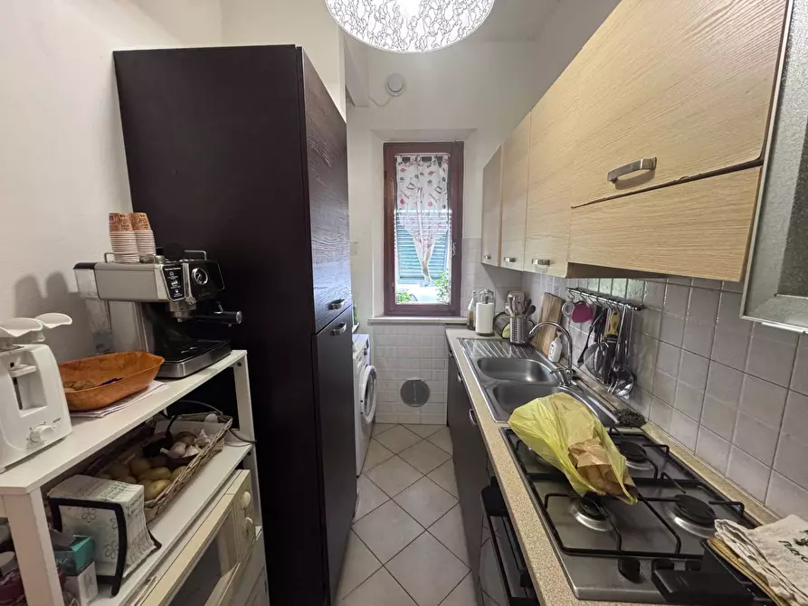 Immagine 10 di Appartamento in vendita  in VIA TOSCO ROMAGNOLA EST 347 a Pontedera