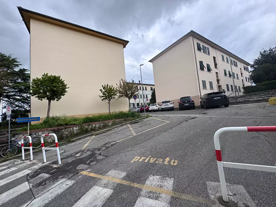 Immagine 16 di Appartamento in vendita  in VIA TOSCO ROMAGNOLA EST 347 a Pontedera