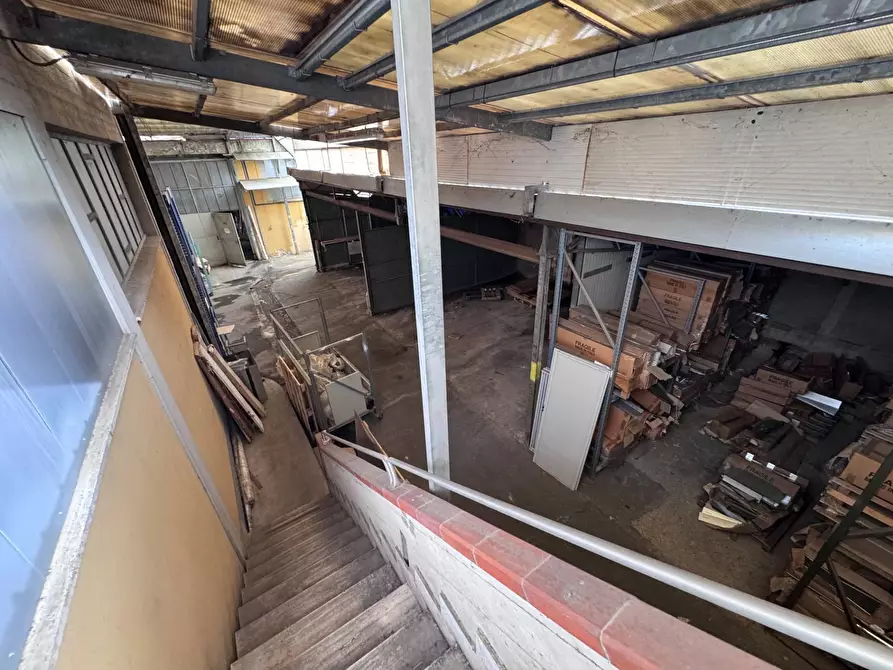 Immagine 6 di Capannone industriale in vendita  in VIA LUNGOMONTE a Montopoli In Val D'arno