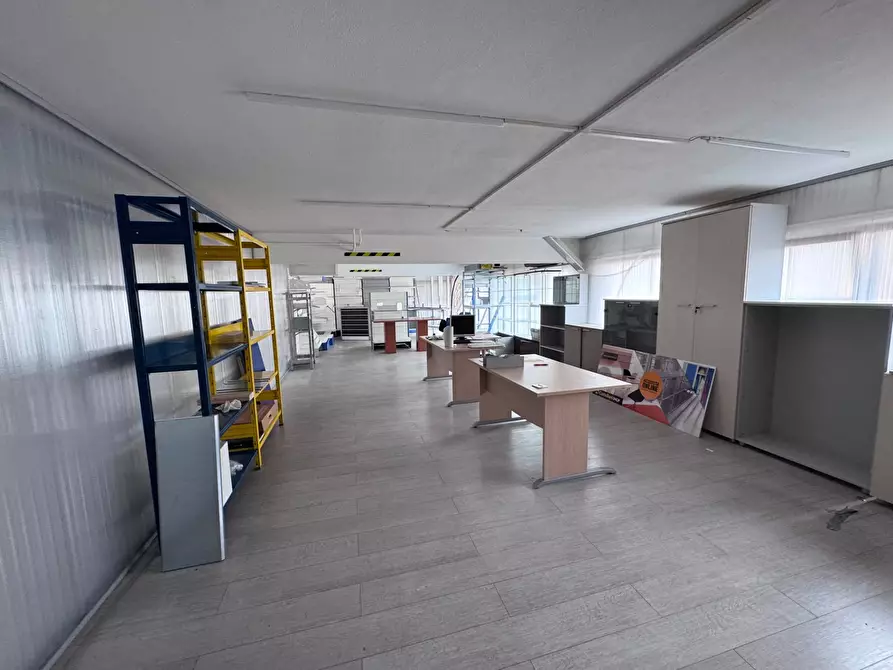 Immagine 15 di Capannone industriale in vendita  in VIA LUNGOMONTE a Montopoli In Val D'arno