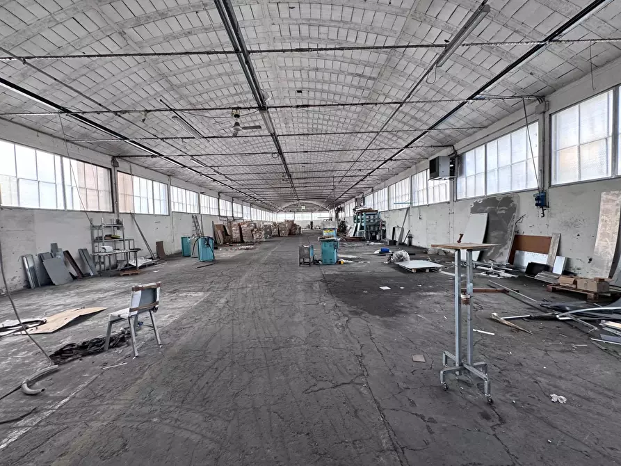 Immagine 22 di Capannone industriale in vendita  in VIA LUNGOMONTE a Montopoli In Val D'arno
