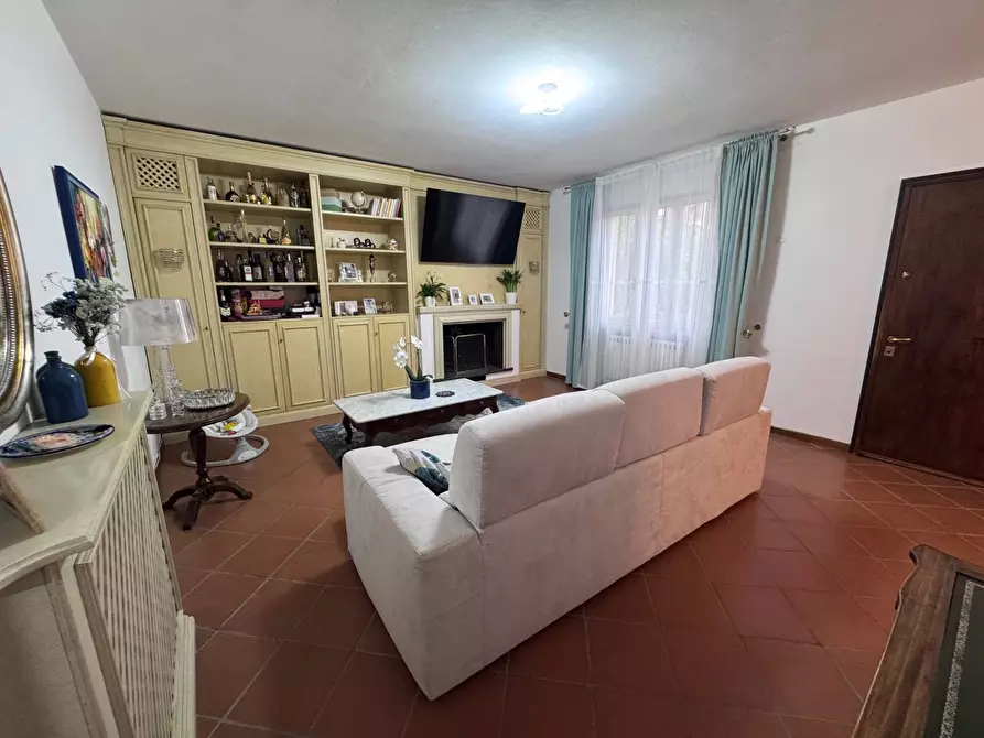 Immagine 23 di Appartamento in vendita  a Ponsacco