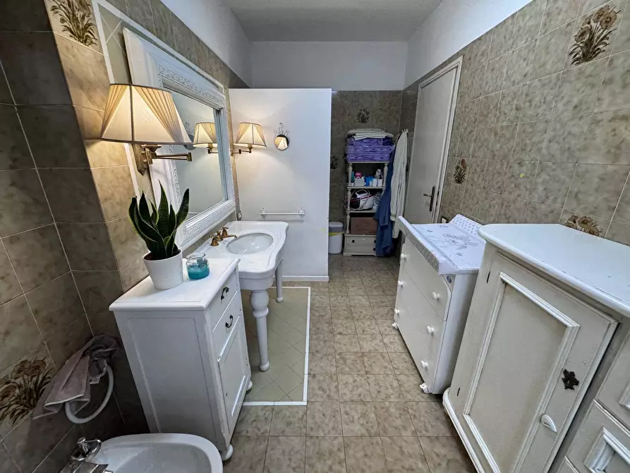 Immagine 35 di Appartamento in vendita  a Ponsacco