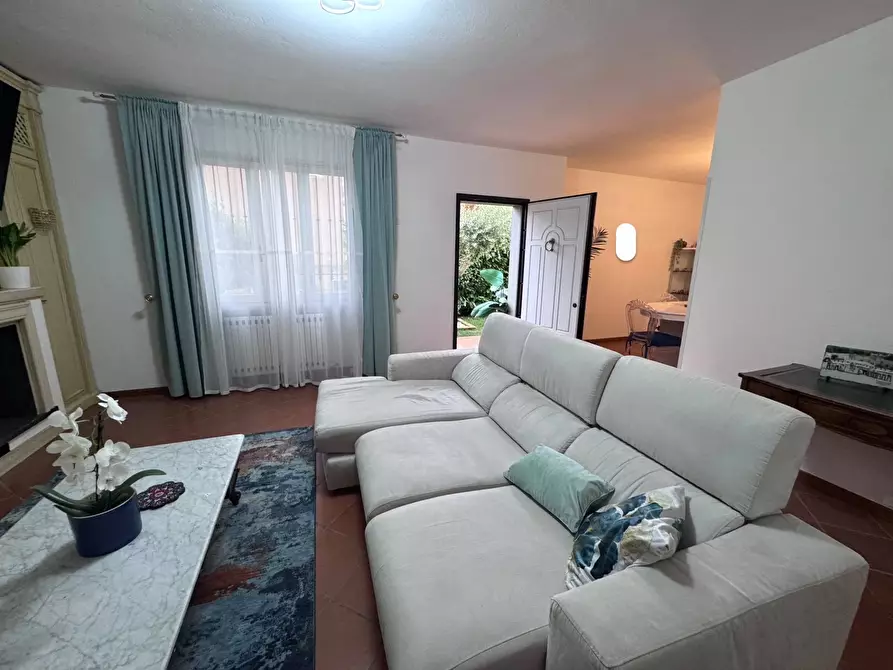 Immagine 1 di Appartamento in vendita  a Ponsacco