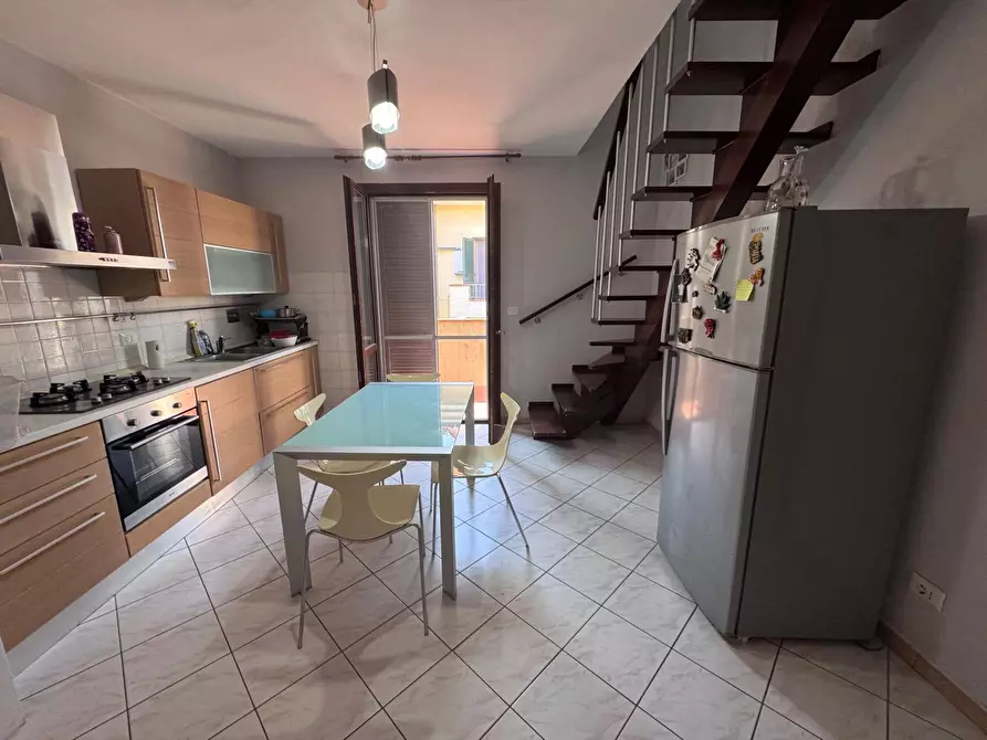 Immagine 5 di Appartamento in vendita  in VIA CASE BIANCHE a Calcinaia