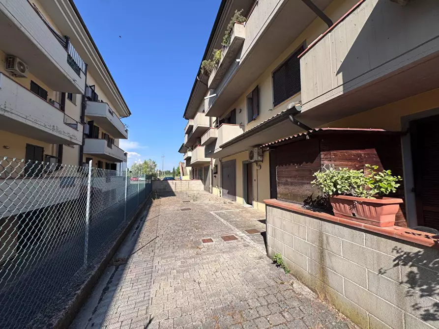 Immagine 30 di Appartamento in vendita  in VIA CASE BIANCHE a Calcinaia