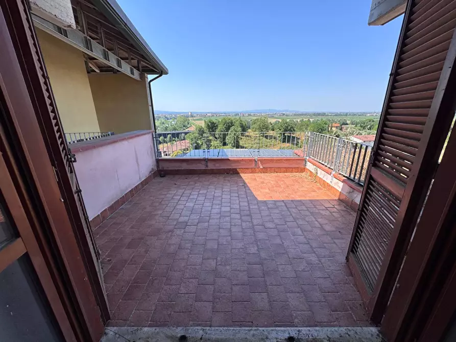 Immagine 29 di Attico in vendita  a Calcinaia