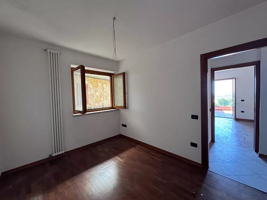 Immagine 20 di Attico in vendita  a Calcinaia