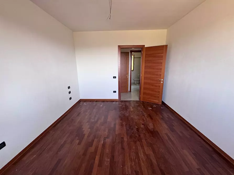 Immagine 25 di Attico in vendita  a Calcinaia