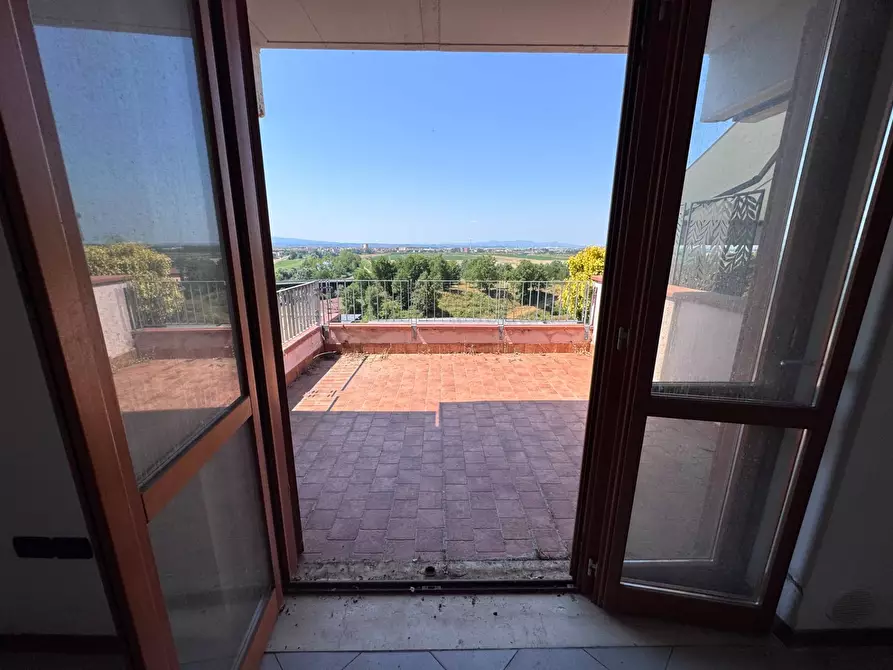 Immagine 7 di Attico in vendita  a Calcinaia