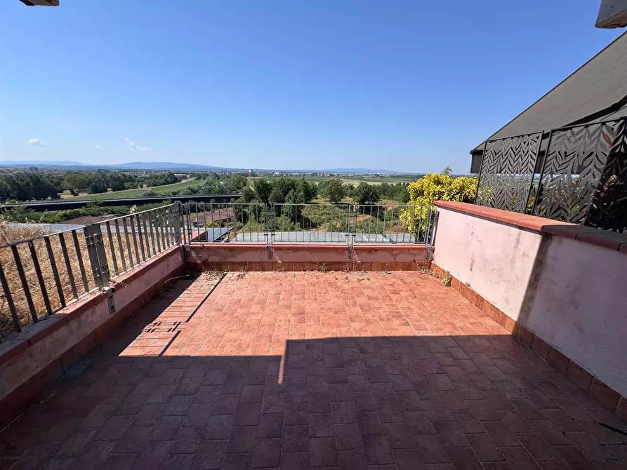 Immagine 8 di Attico in vendita  a Calcinaia