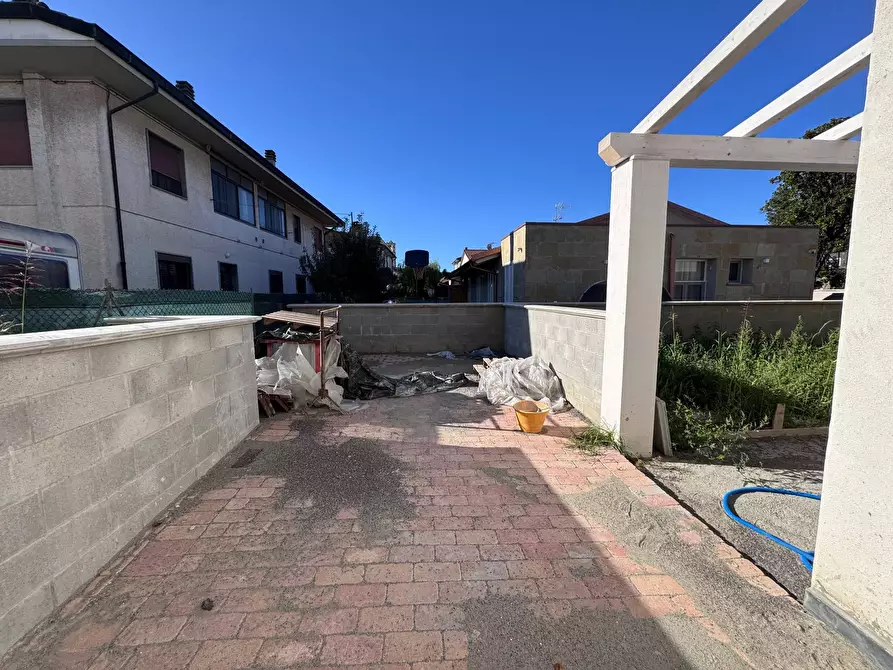 Immagine 2 di Casa indipendente in vendita  a Calcinaia