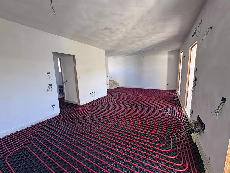 Immagine 7 di Casa indipendente in vendita  a Calcinaia