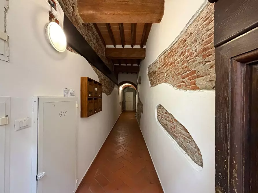 Immagine 31 di Appartamento in vendita  in CORSO MATTEOTTI a Pontedera