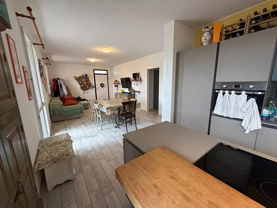 Immagine 16 di Casa semindipendente in vendita  in VIA FRANCESCA 534 a Montopoli In Val D'arno