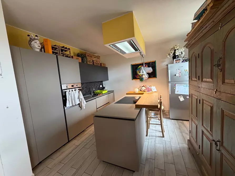 Immagine 12 di Casa semindipendente in vendita  in VIA FRANCESCA 534 a Montopoli In Val D'arno