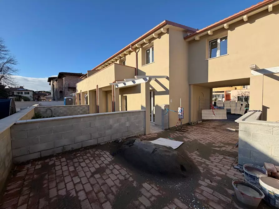 Immagine 1 di Casa indipendente in vendita  a Calcinaia