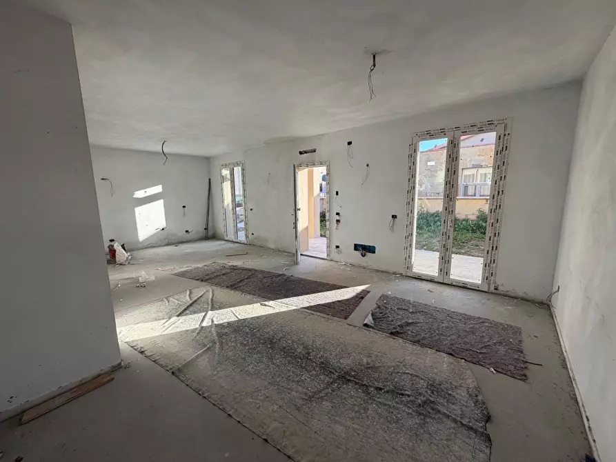 Immagine 11 di Casa indipendente in vendita  a Calcinaia