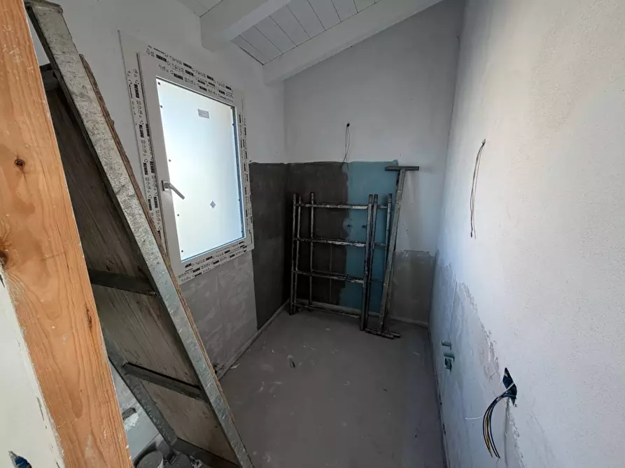 Immagine 15 di Casa indipendente in vendita  a Calcinaia