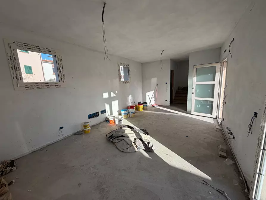 Immagine 6 di Casa indipendente in vendita  a Calcinaia