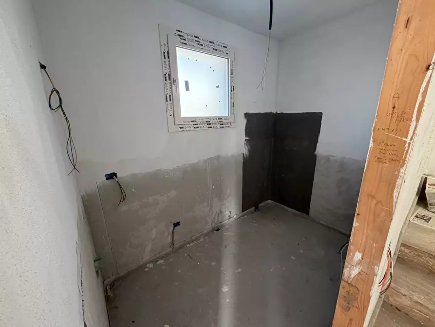 Immagine 9 di Casa indipendente in vendita  a Calcinaia