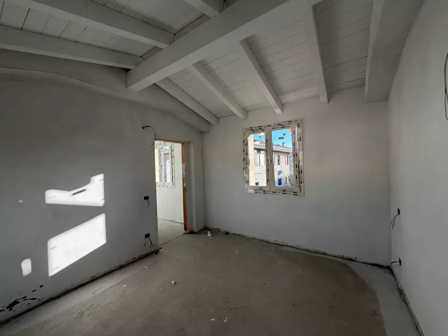 Immagine 16 di Casa indipendente in vendita  a Calcinaia