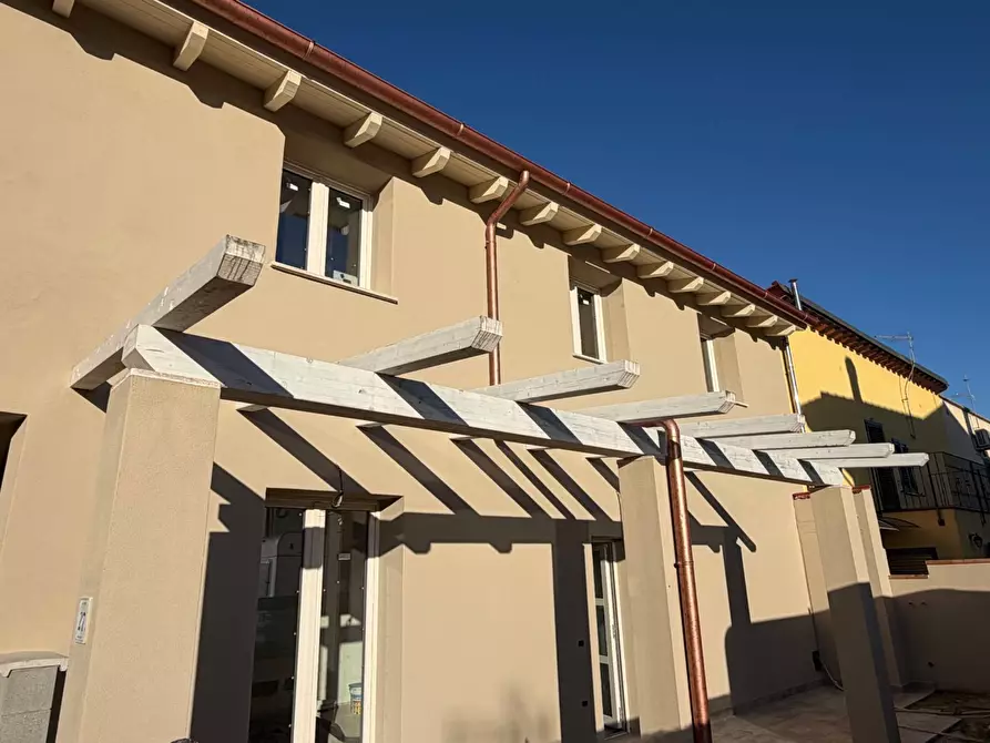 Immagine 19 di Casa indipendente in vendita  a Calcinaia