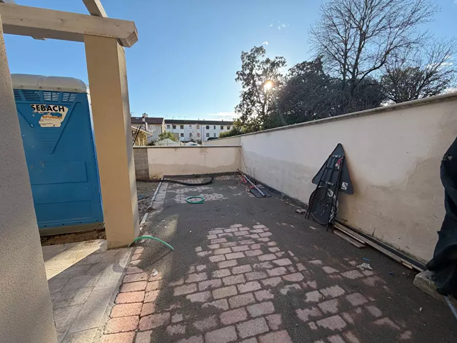 Immagine 2 di Casa indipendente in vendita  a Calcinaia