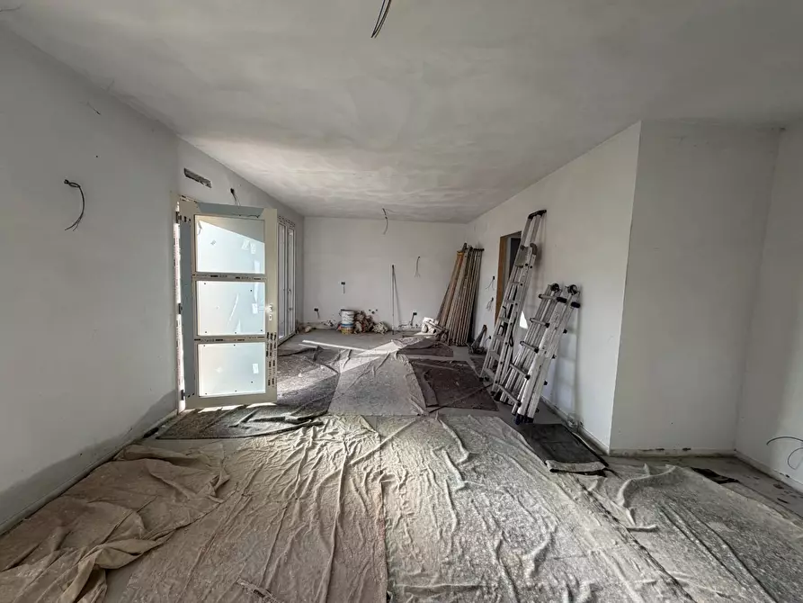 Immagine 8 di Casa indipendente in vendita  a Calcinaia