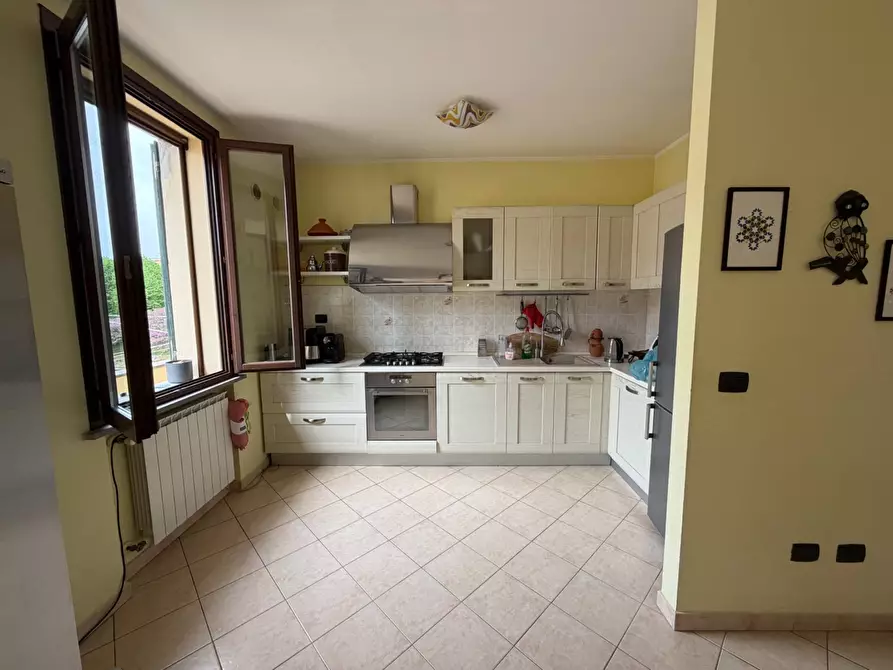 Immagine 7 di Appartamento in vendita  in VIA TOGLIATTI 2 a Calcinaia