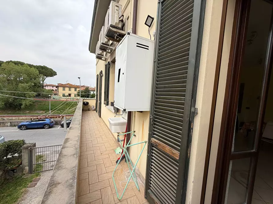 Immagine 10 di Appartamento in vendita  in VIA TOGLIATTI 2 a Calcinaia