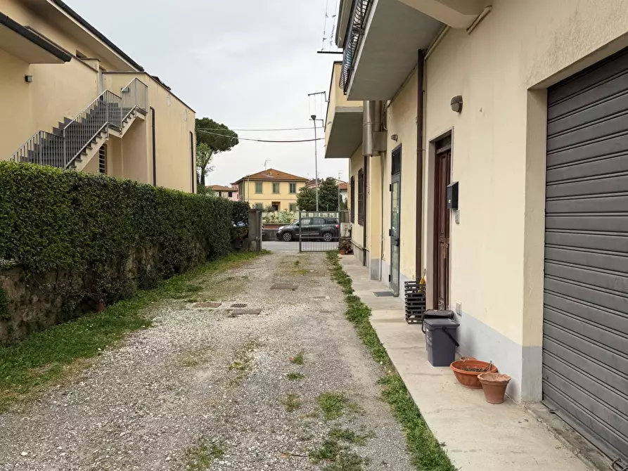 Immagine 37 di Appartamento in vendita  in VIA TOGLIATTI 2 a Calcinaia