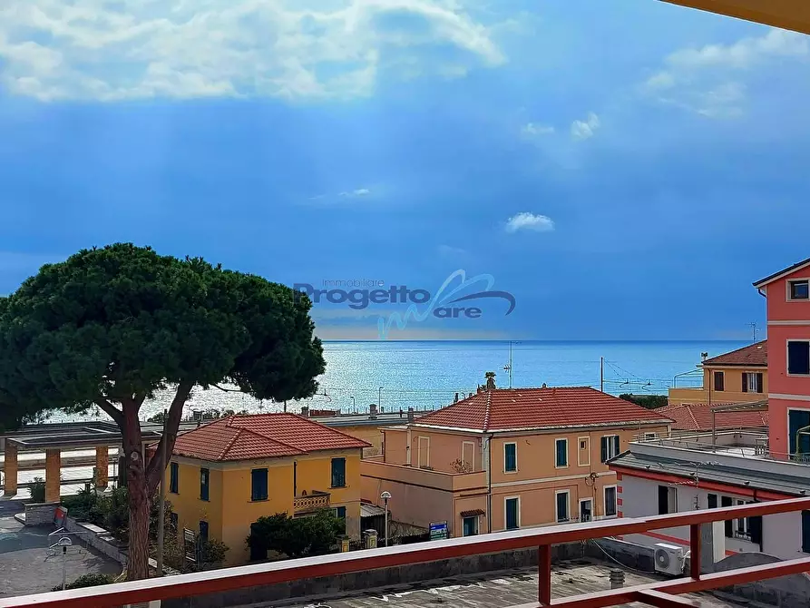 Immagine 15 di Appartamento in vendita  a Pietra Ligure
