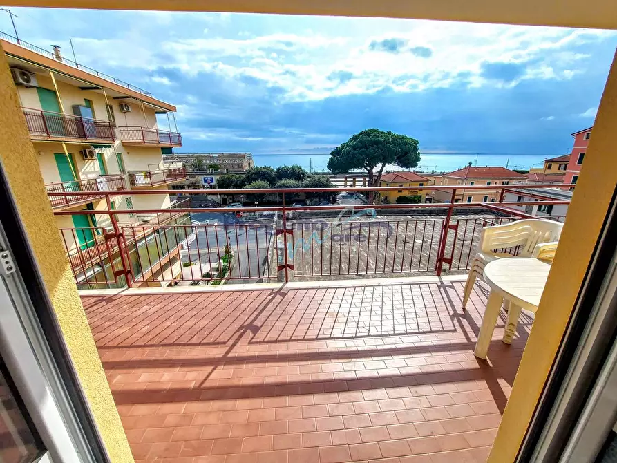 Immagine 16 di Appartamento in vendita  a Pietra Ligure