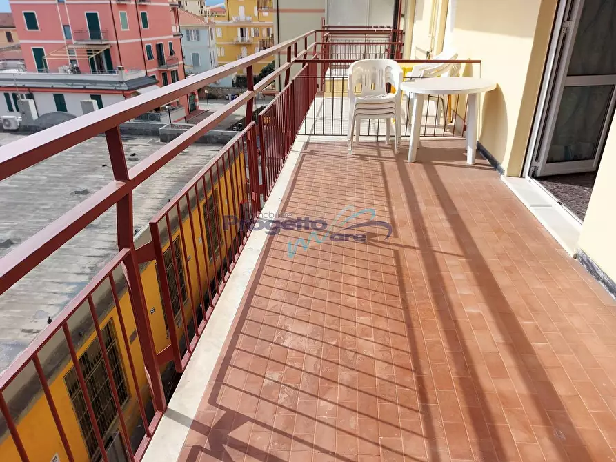 Immagine 4 di Appartamento in vendita  a Pietra Ligure