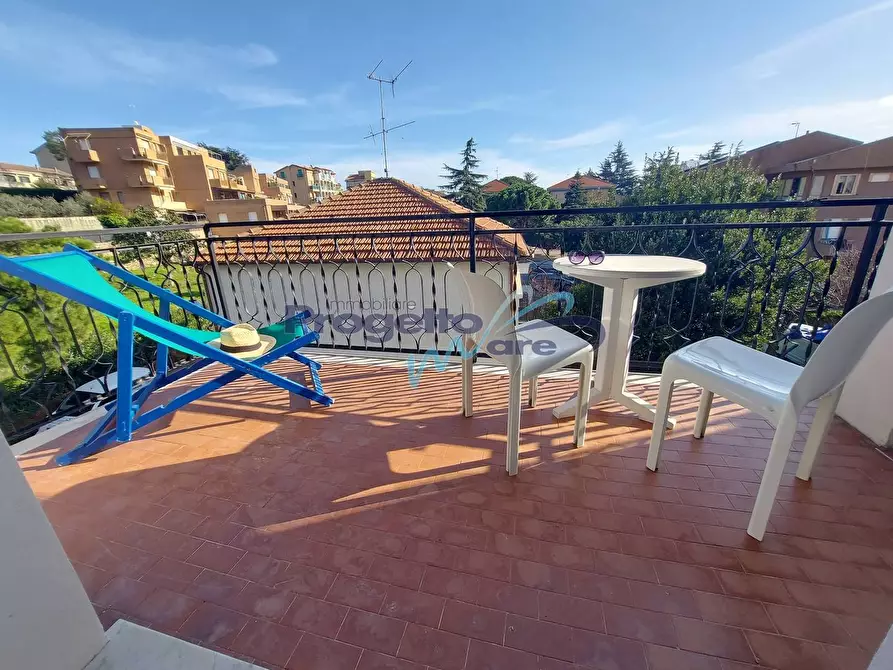 Immagine 1 di Appartamento in vendita  a Pietra Ligure