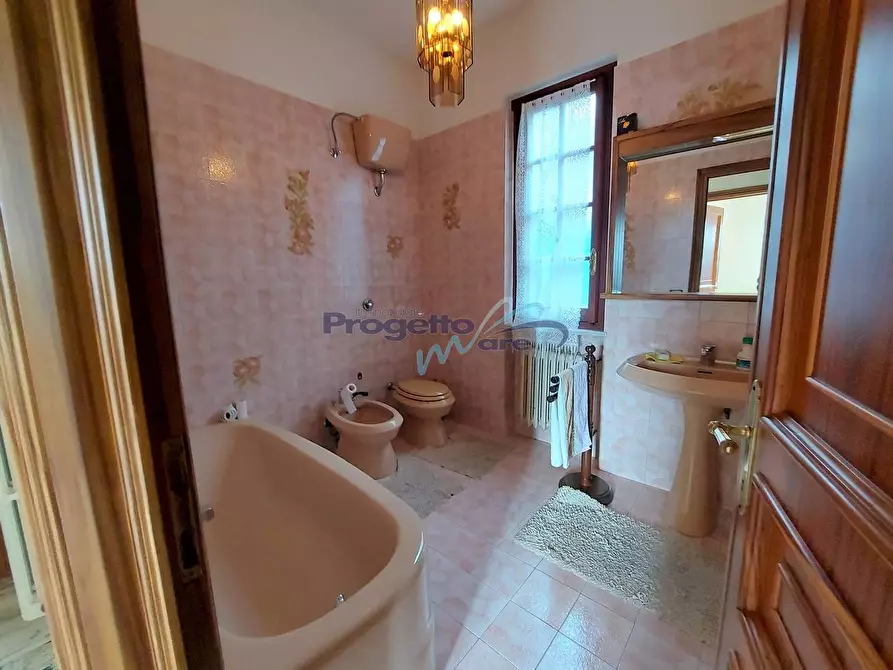 Immagine 17 di Appartamento in vendita  a Tovo San Giacomo