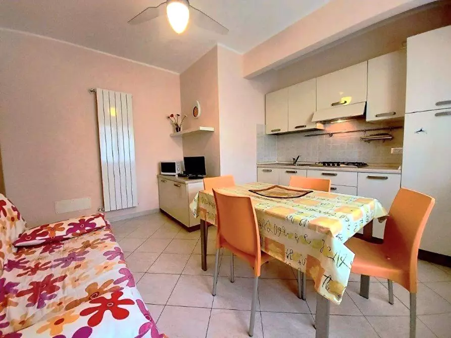 Immagine 1 di Appartamento in vendita  a Pietra Ligure