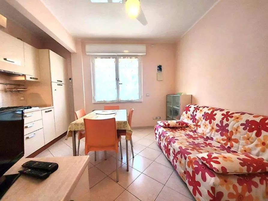 Immagine 7 di Appartamento in vendita  a Pietra Ligure