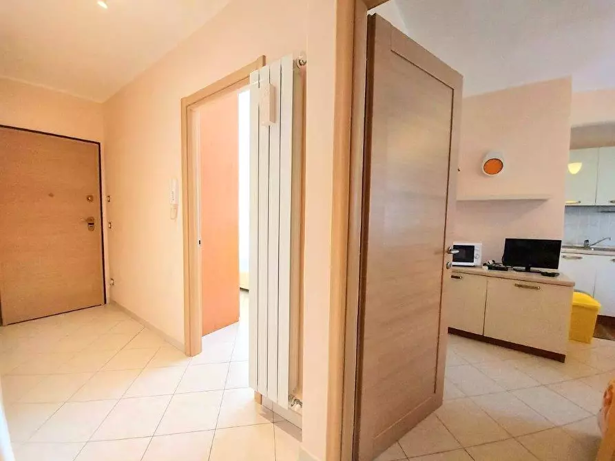 Immagine 16 di Appartamento in vendita  a Pietra Ligure