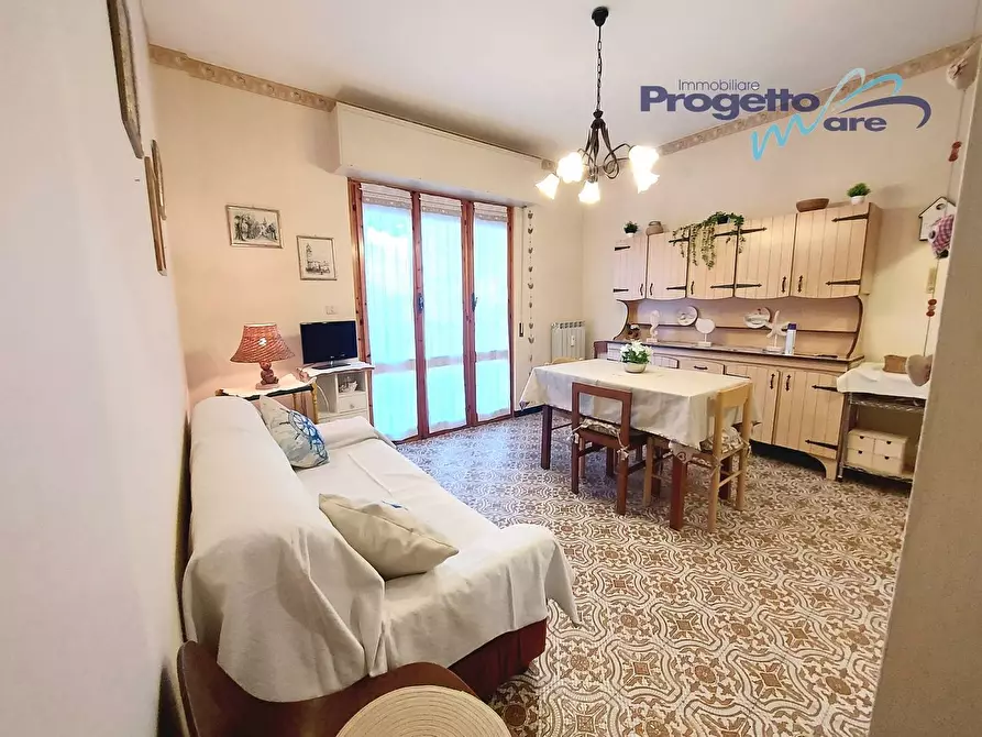 Immagine 8 di Appartamento in vendita  in viale Della Repubblica 00 a Giustenice