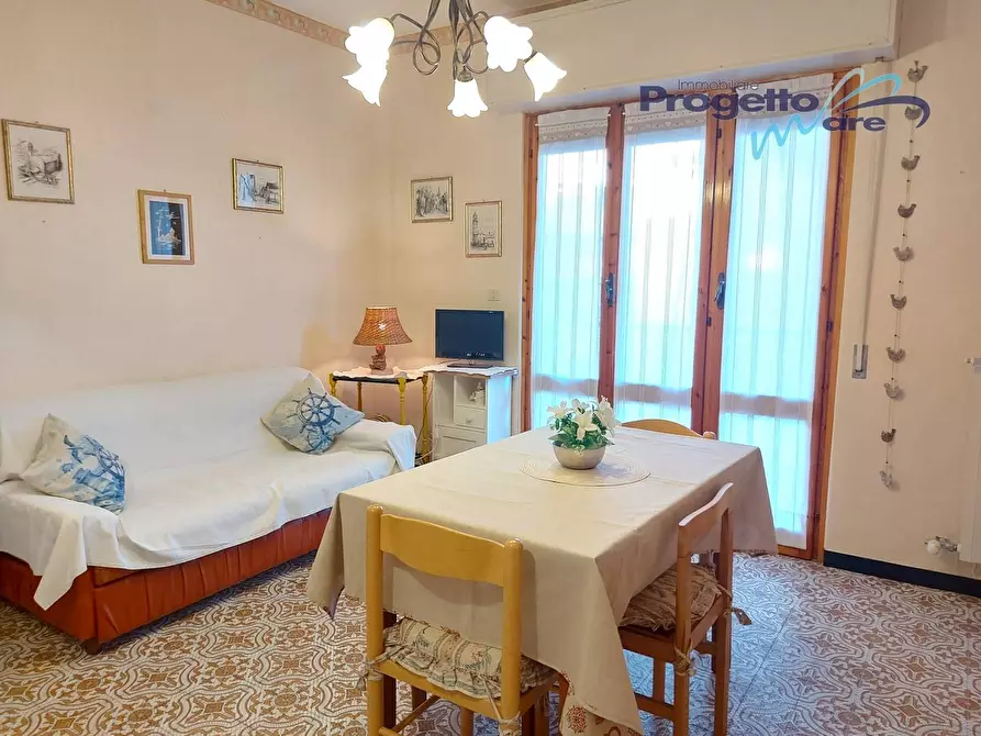 Immagine 17 di Appartamento in vendita  in viale Della Repubblica 00 a Giustenice