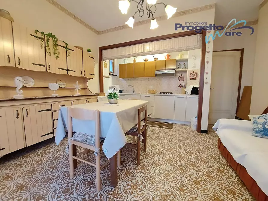 Immagine 2 di Appartamento in vendita  in viale Della Repubblica 00 a Giustenice