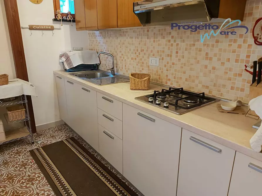 Immagine 4 di Appartamento in vendita  in viale Della Repubblica 00 a Giustenice