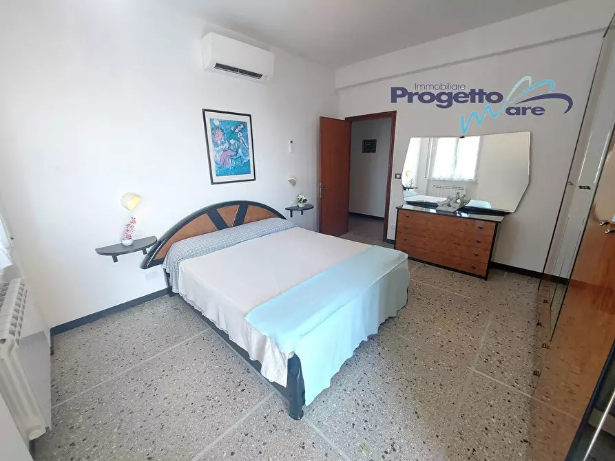 Immagine 16 di Appartamento in vendita  in viale europa a Pietra Ligure