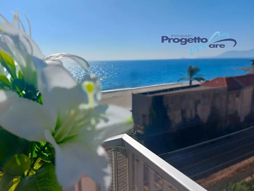 Immagine 9 di Appartamento in vendita  in viale europa a Pietra Ligure