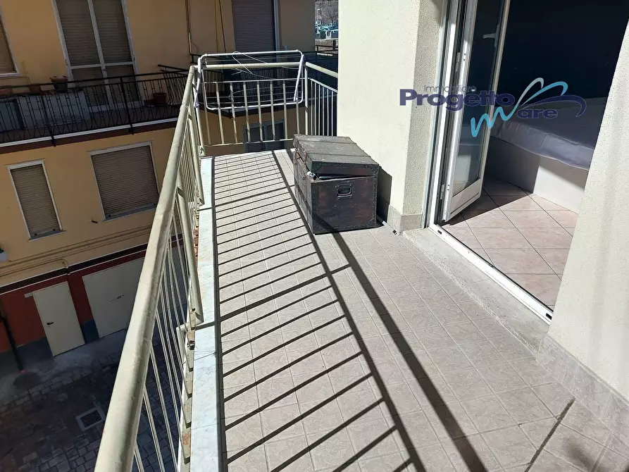 Immagine 22 di Appartamento in vendita  a Pietra Ligure
