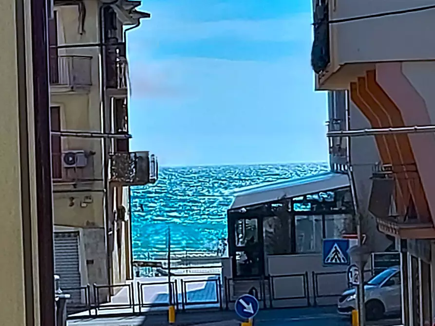 Immagine 1 di Appartamento in vendita  a Pietra Ligure